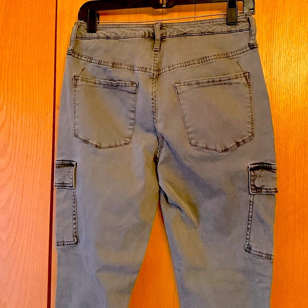 Mossimo 29 distressed green slim fit cargo high rise stretch jeans jeggings EUC